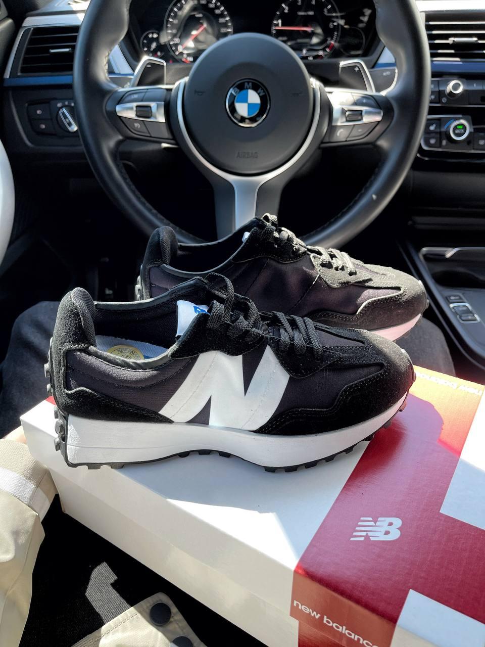 New Balance 327 Black White