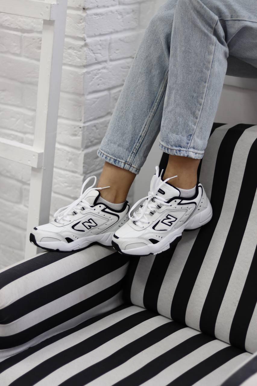 New Balance 452 WX Black White