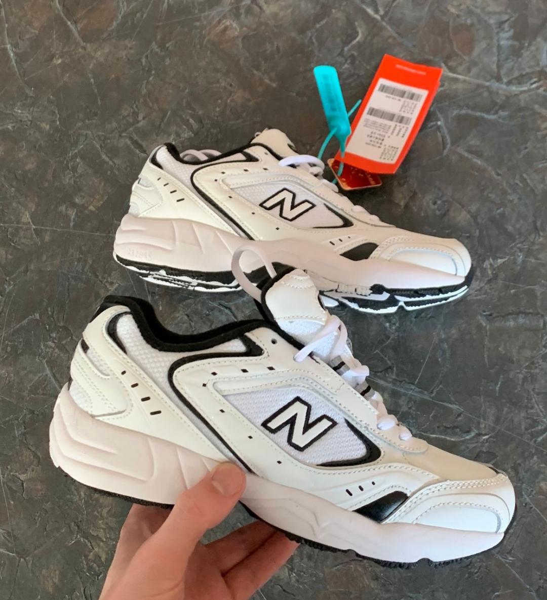 New Balance 452 WX Black White