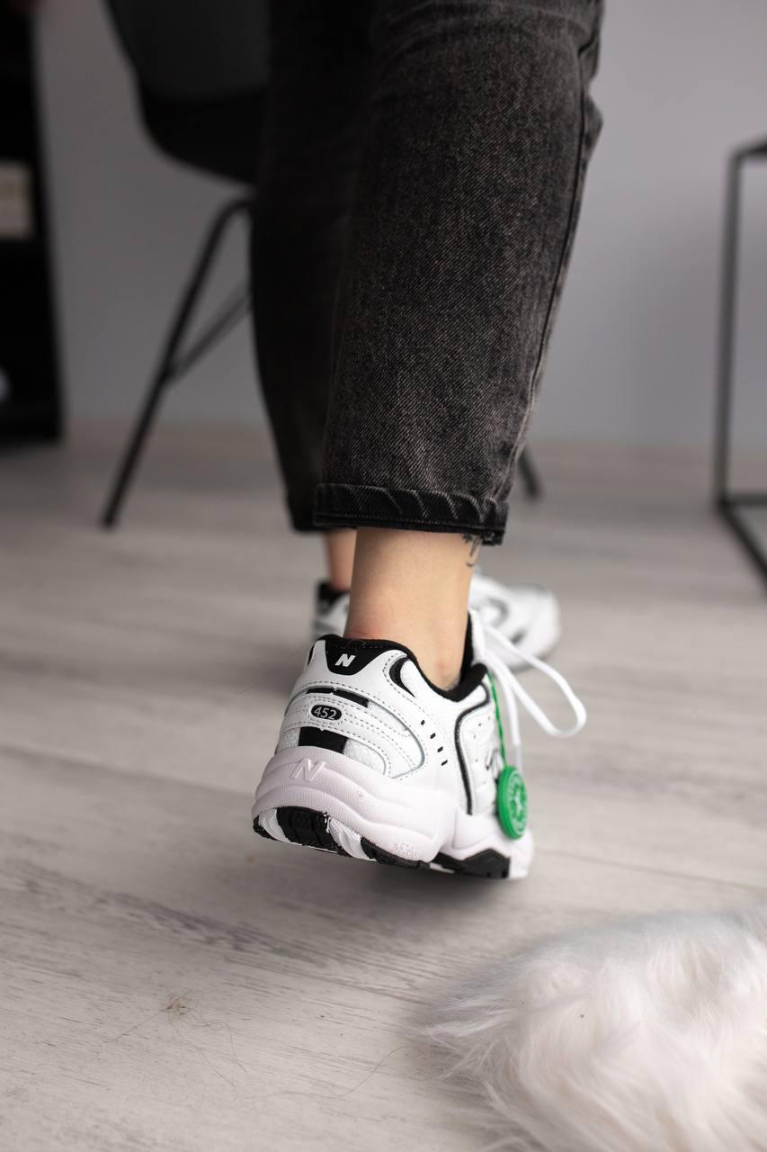New Balance 452 WX Black White