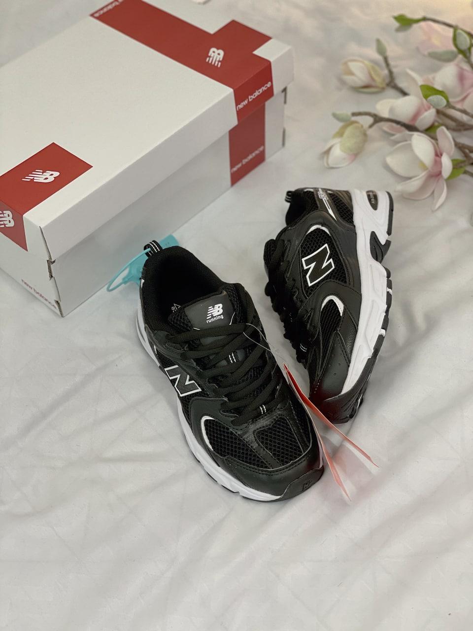 New Balance 530 Black White
