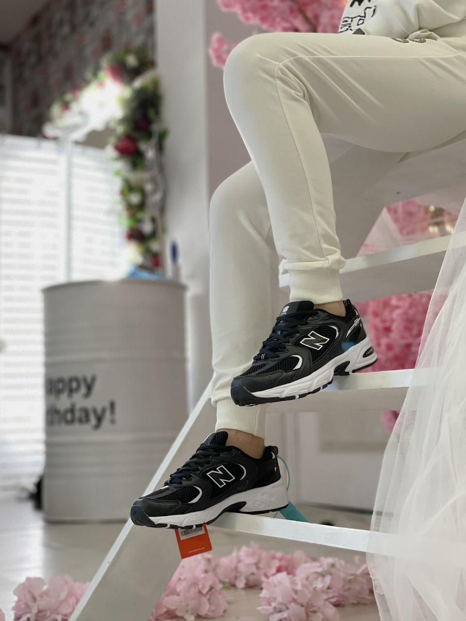 New Balance 530 Black White