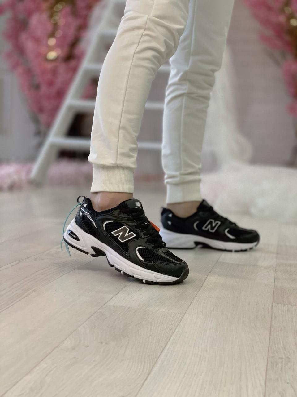 New Balance 530 Black White
