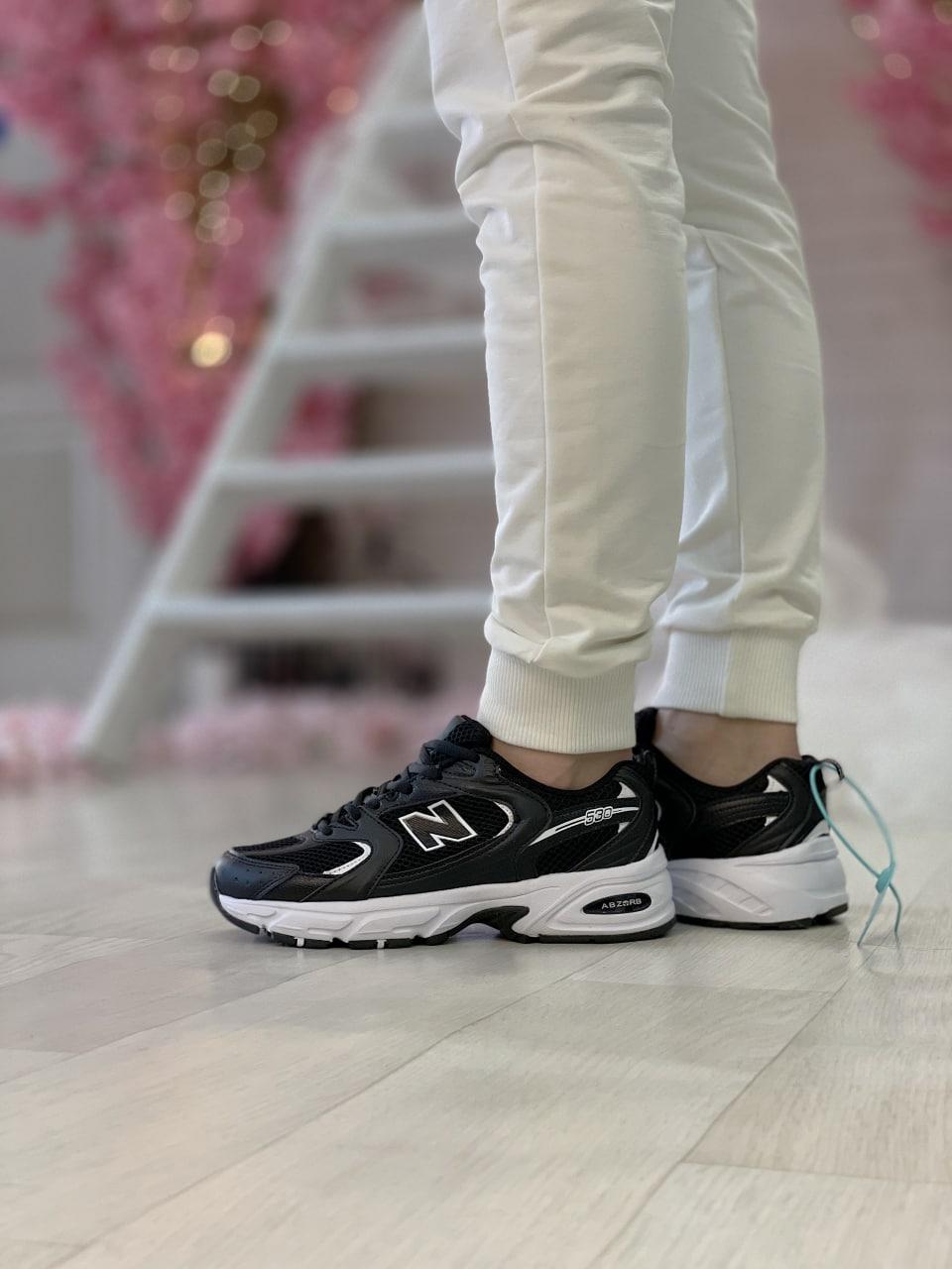 New Balance 530 Black White