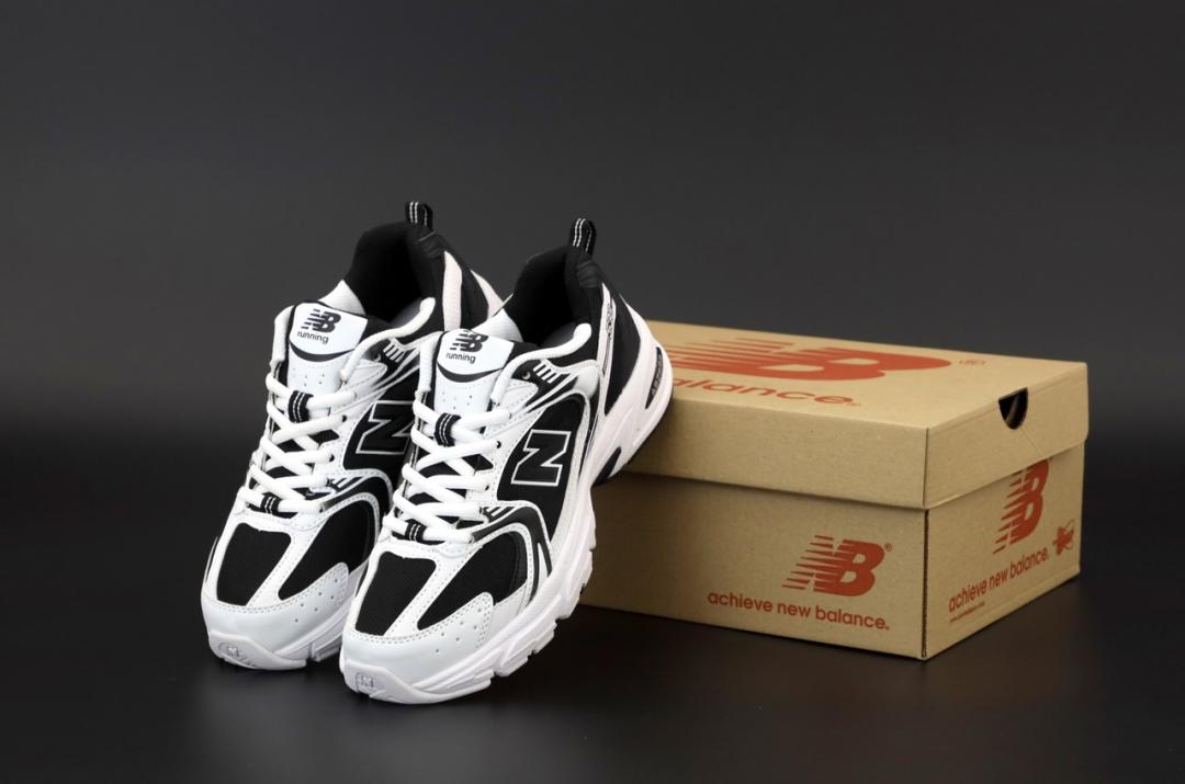 New Balance 530 White Black