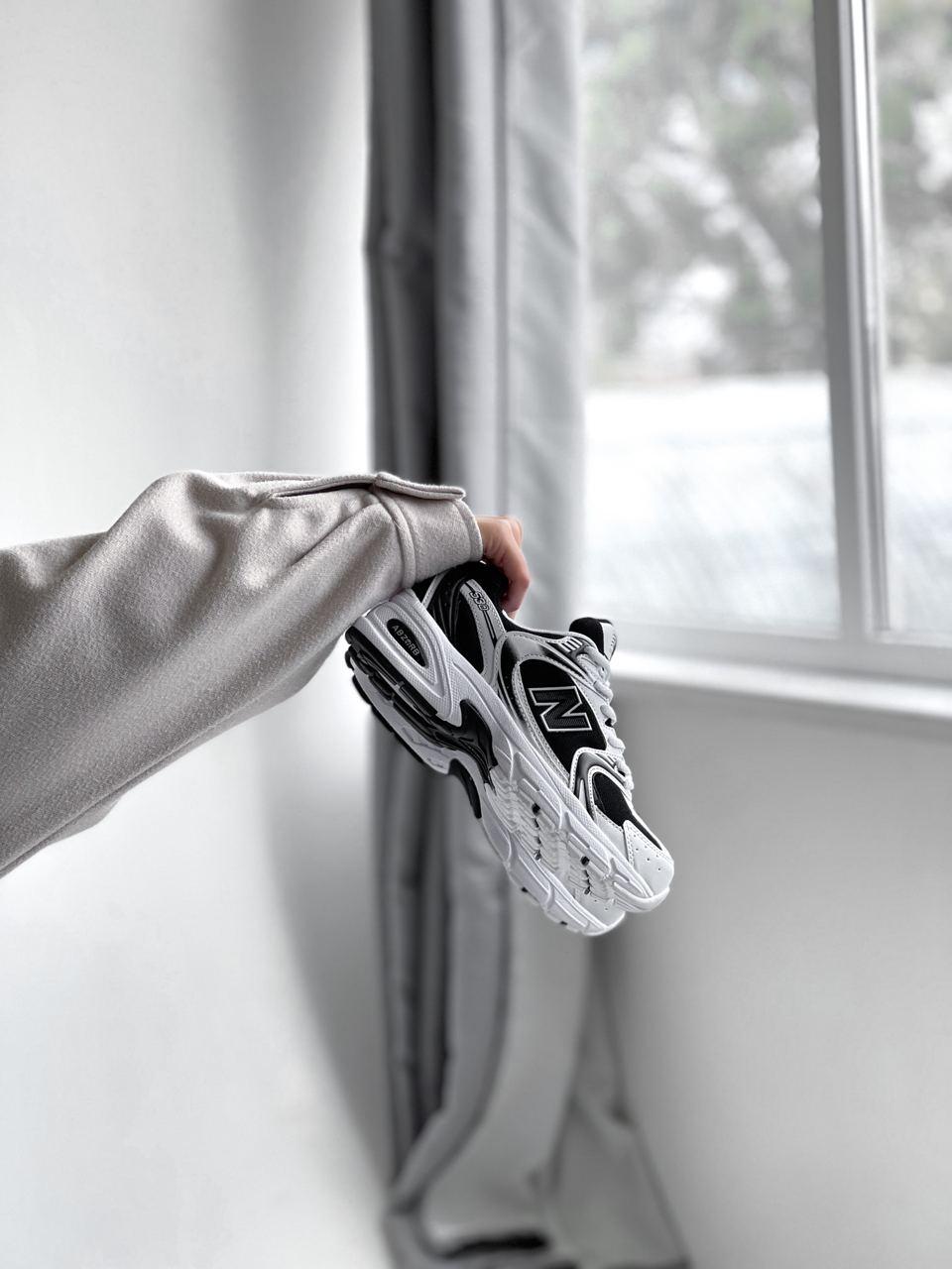 New Balance 530 White Black