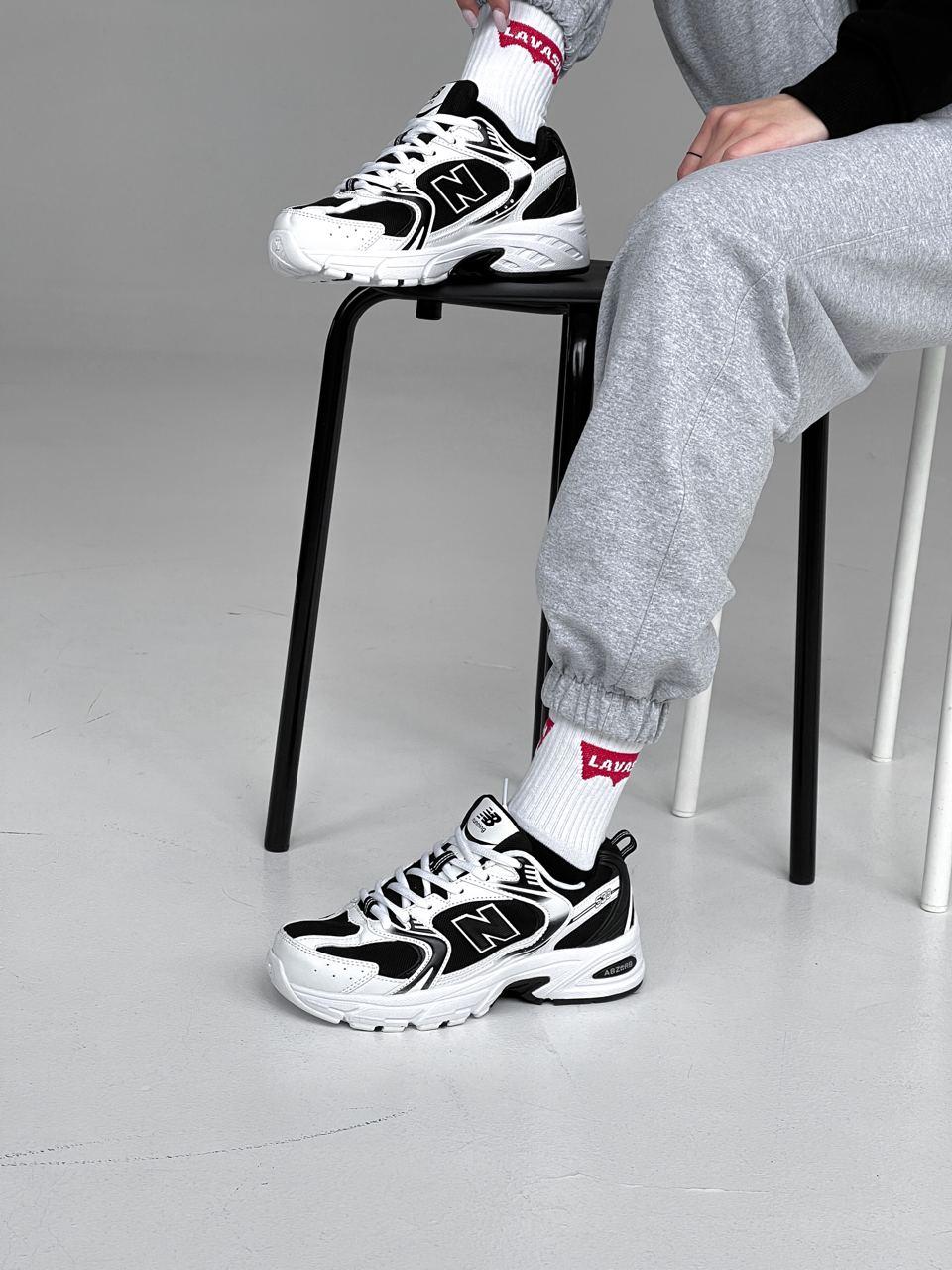 New Balance 530 White Black