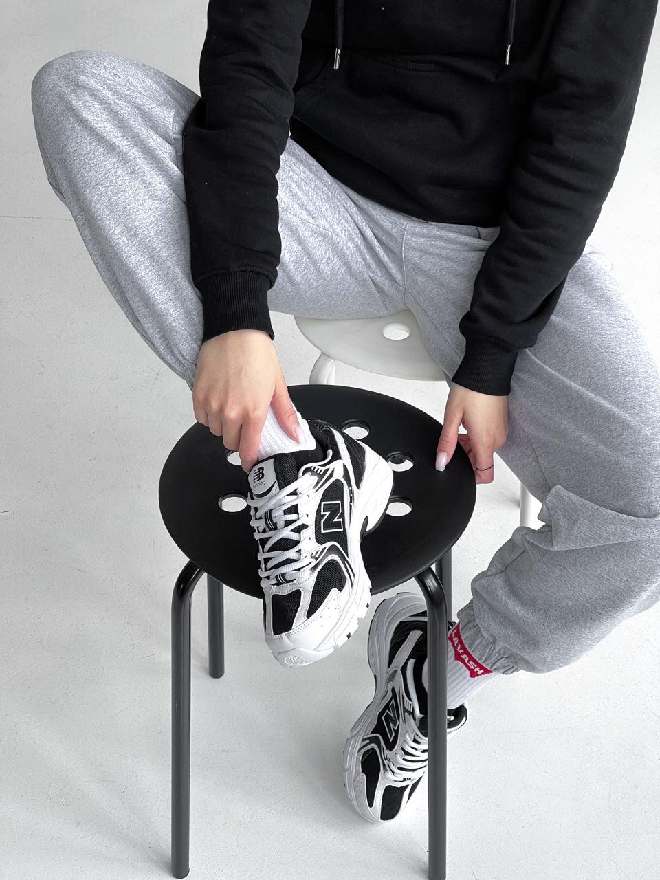 New Balance 530 White Black