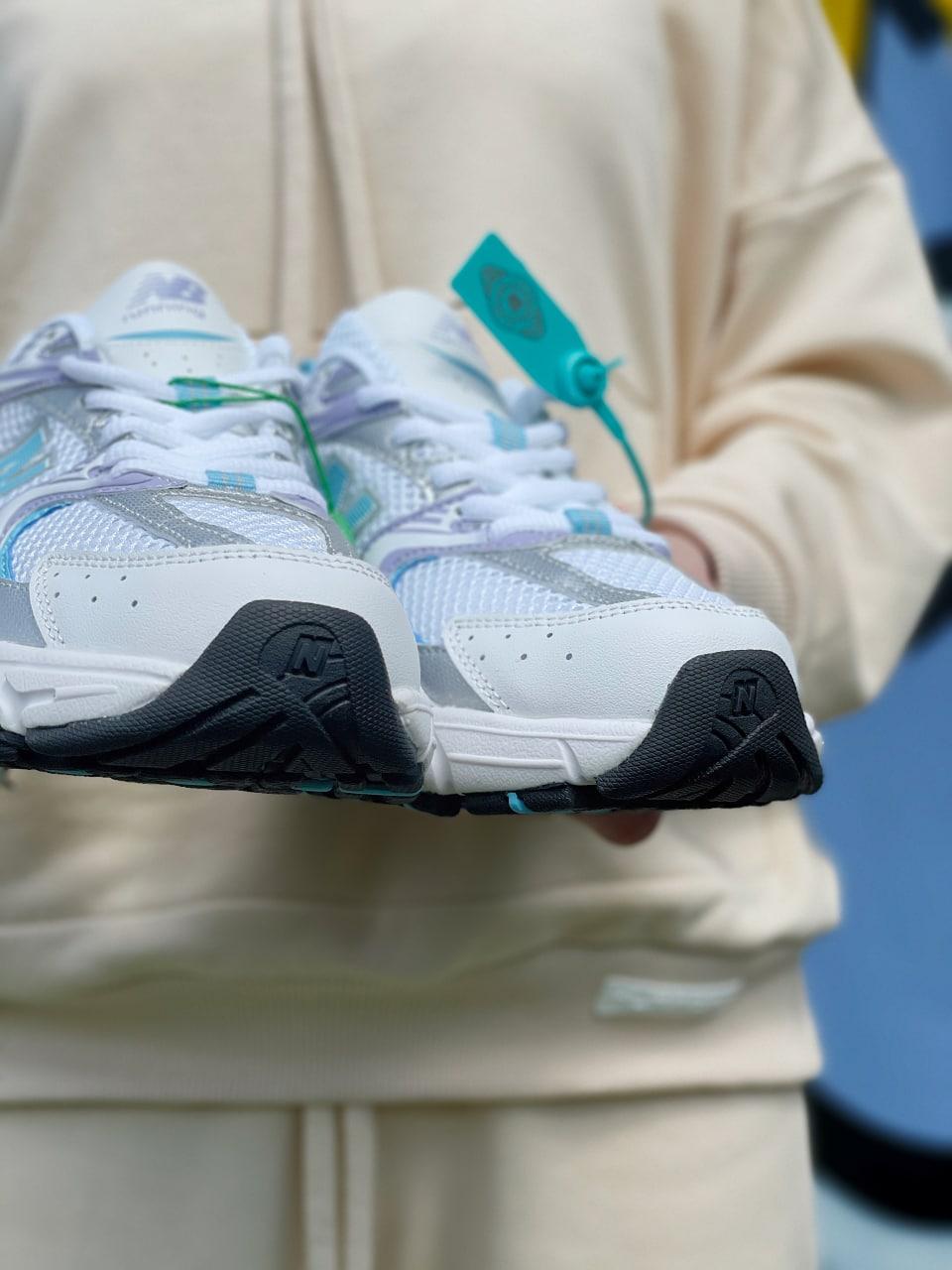 New Balance 530 White Silver Mint
