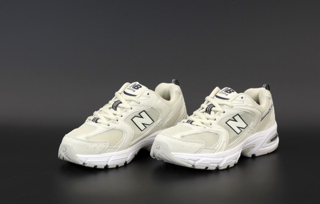 New Balance 530 Floral Ink Beige