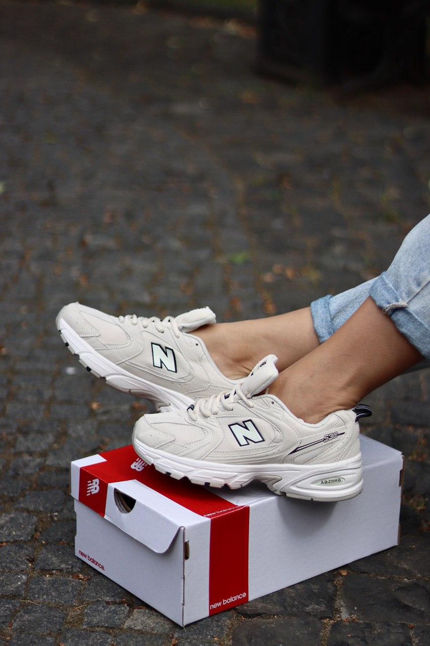 New Balance 530 Floral Ink Beige