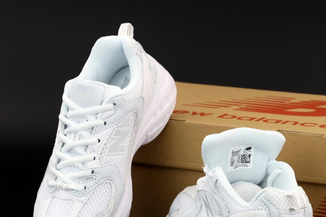 New Balance 530 White