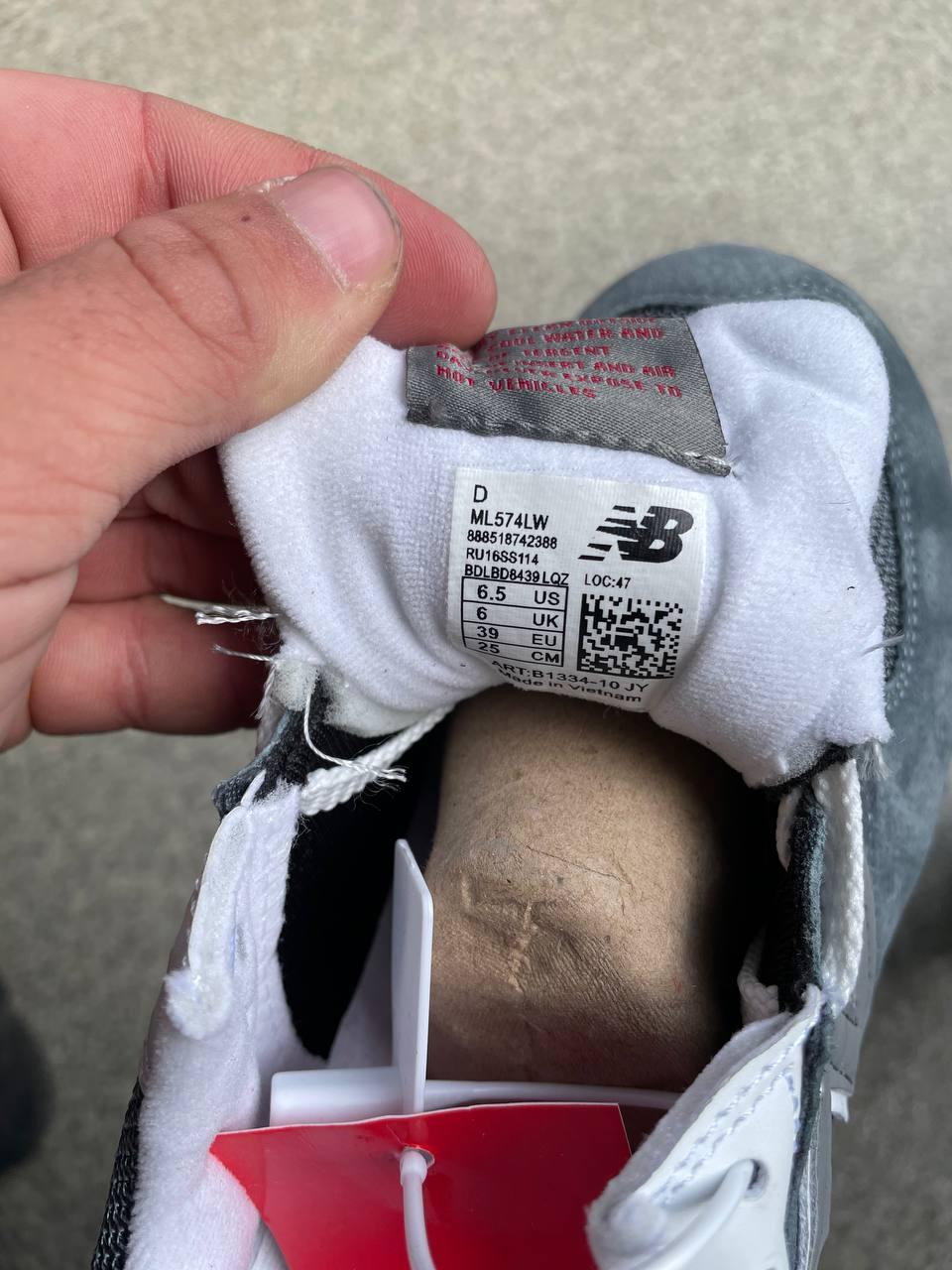 New Balance 574 Grey White Red 2