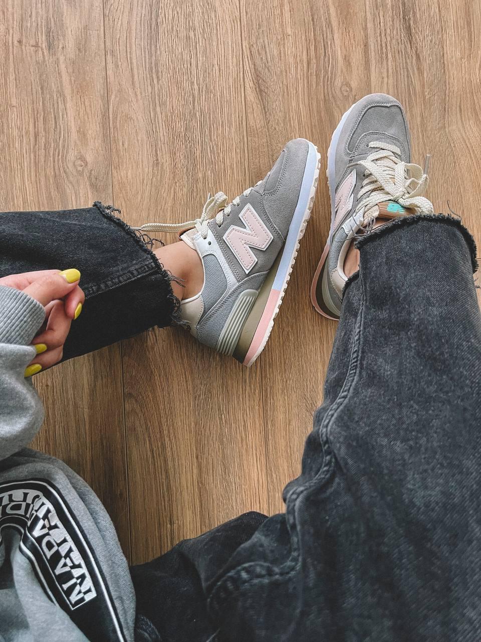 New Balance 574 Grey Beige Pink