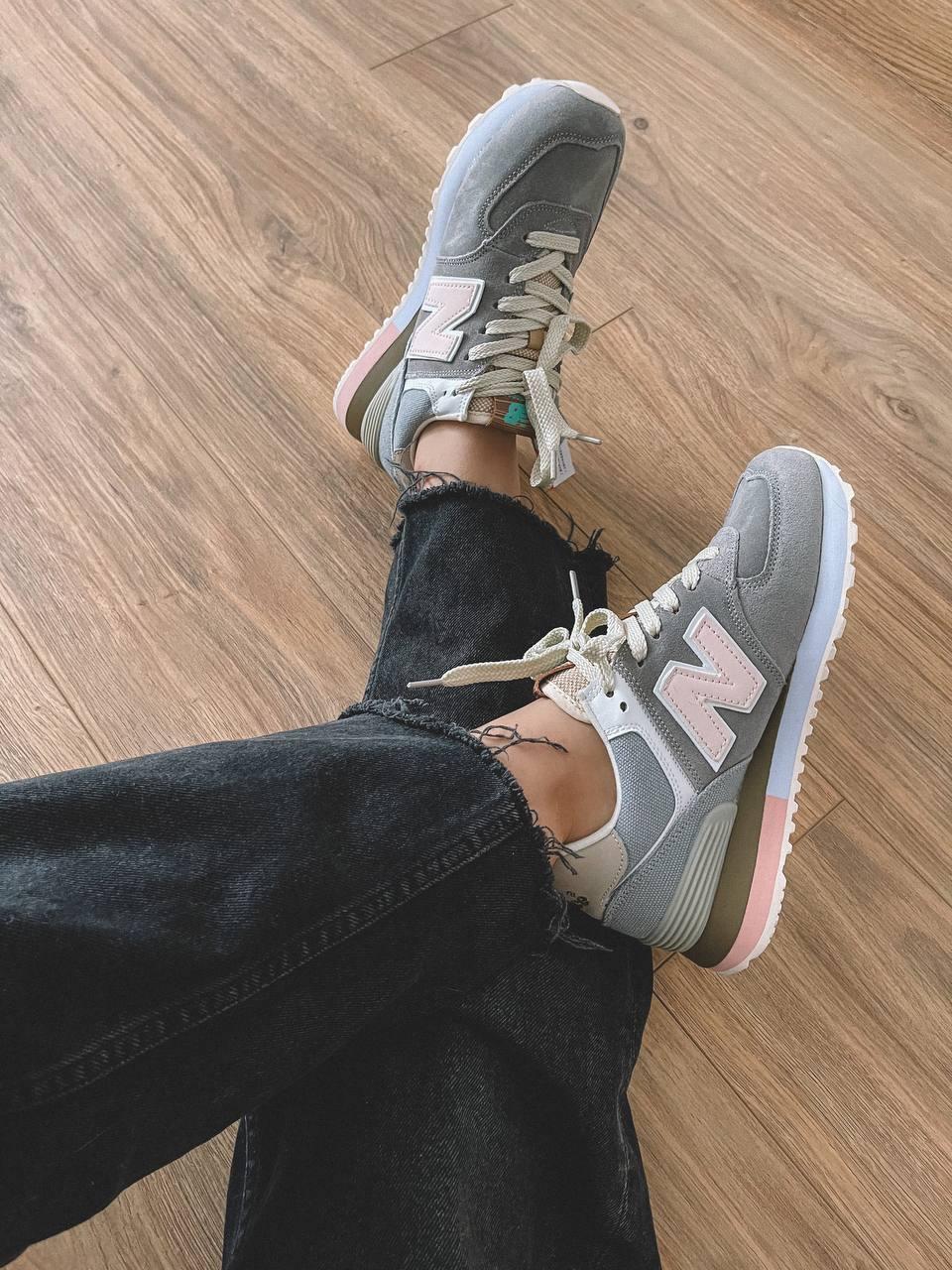 New Balance 574 Grey Beige Pink