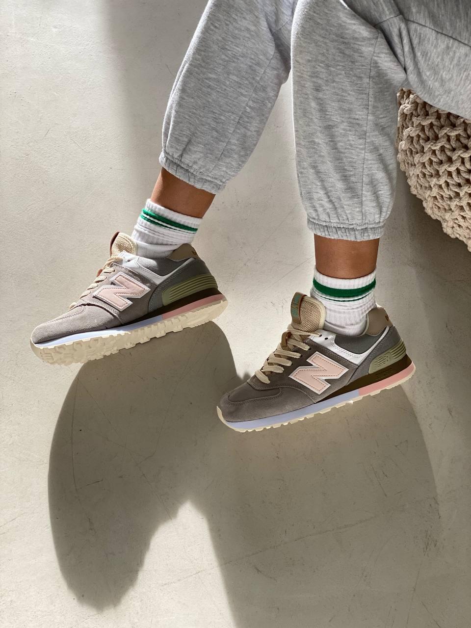 New Balance 574 Grey Beige Pink