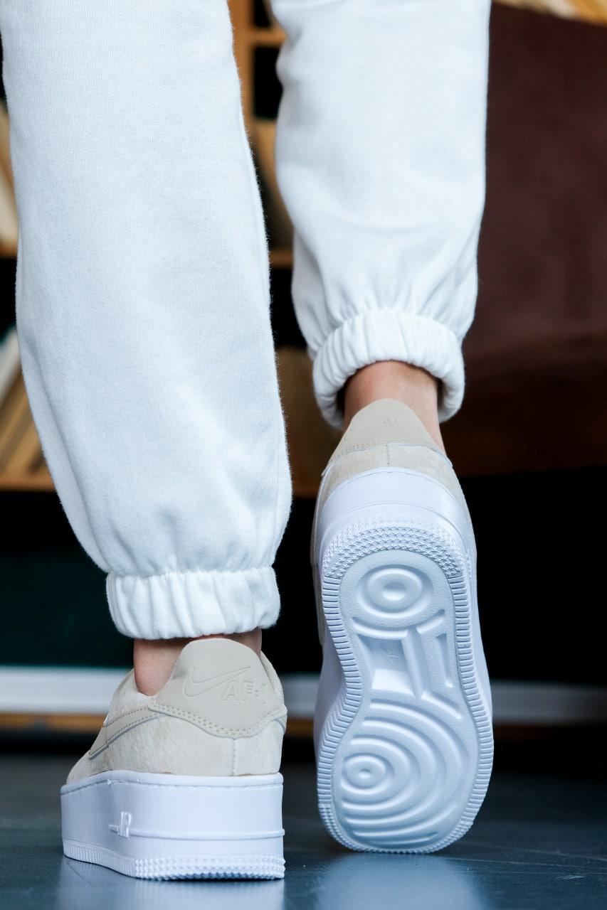 Nike Air Force 1 Sage Beige White
