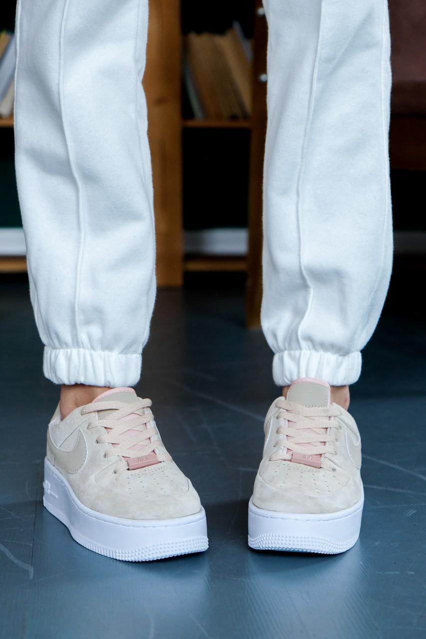 Nike Air Force 1 Sage Beige White