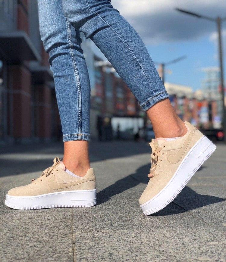 Nike Air Force 1 Sage Beige White