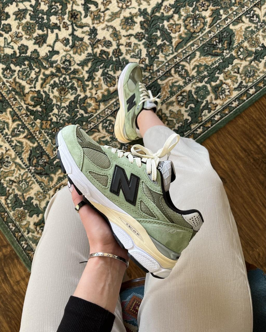 New Balance 990 Black Green