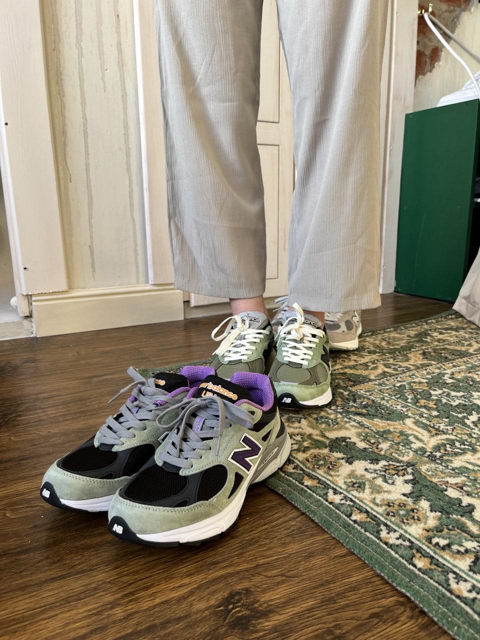 New Balance 990 Black Violet