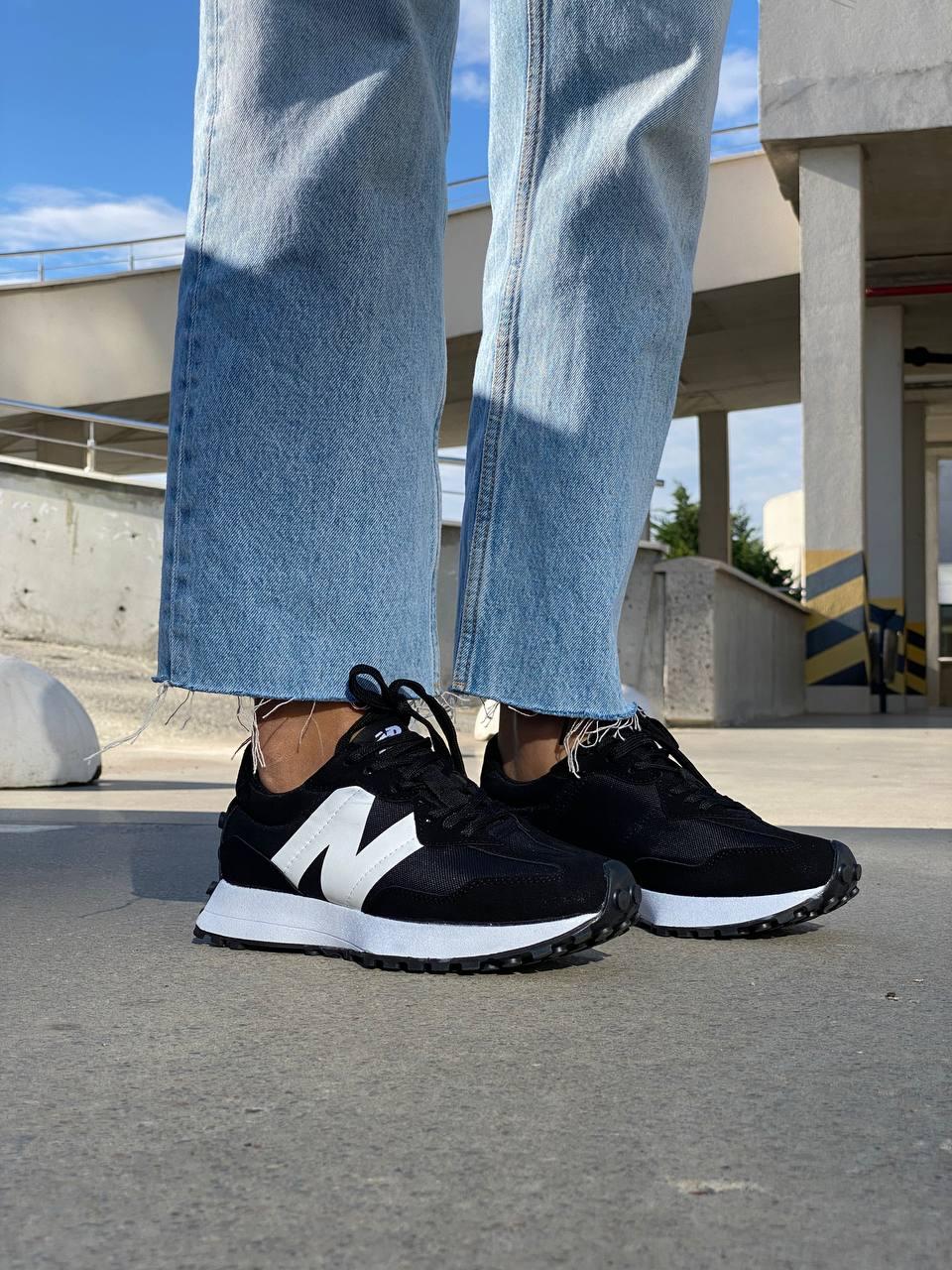 New Balance 327 Black White v3