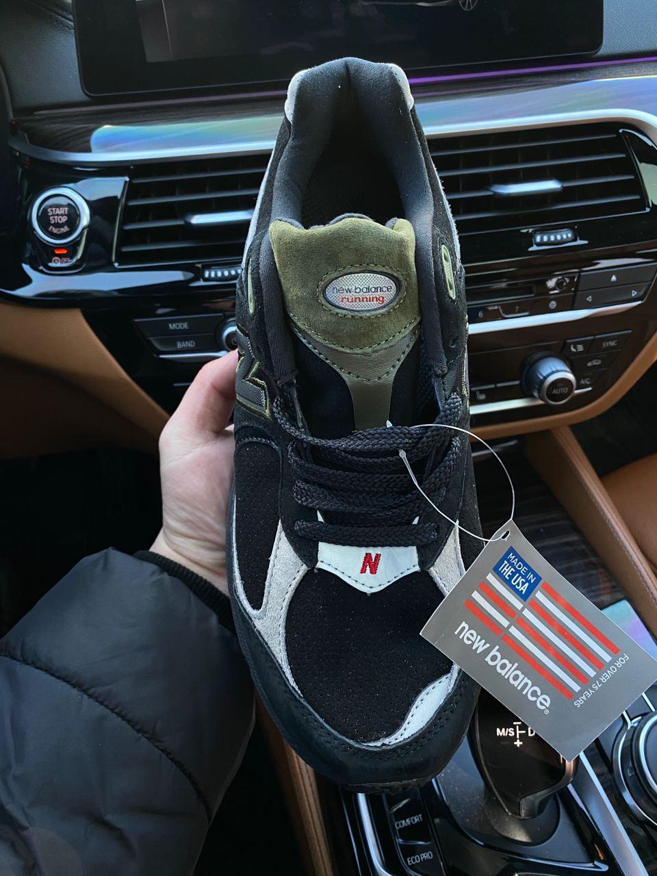 New Balance 2002R Black Green