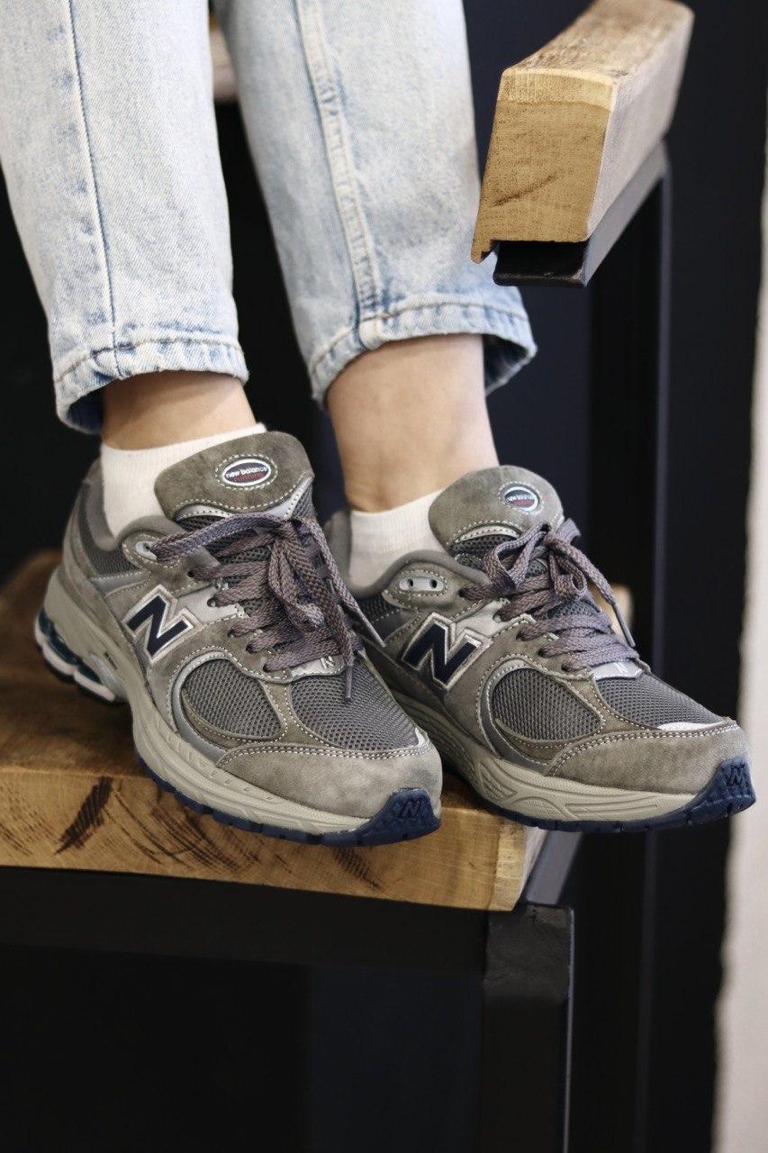New Balance 2002R Grey