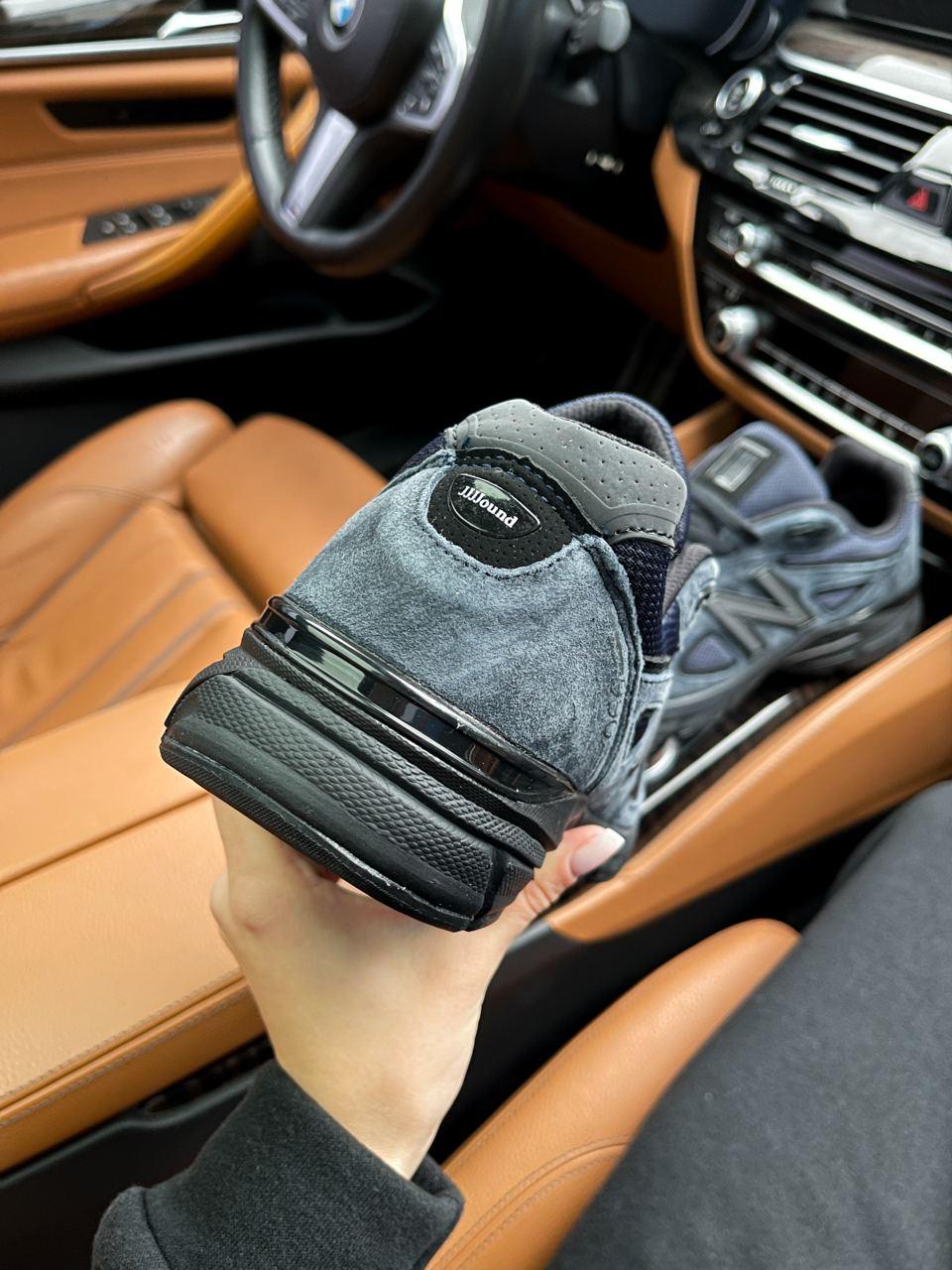 New Balance 990 v4 Grey