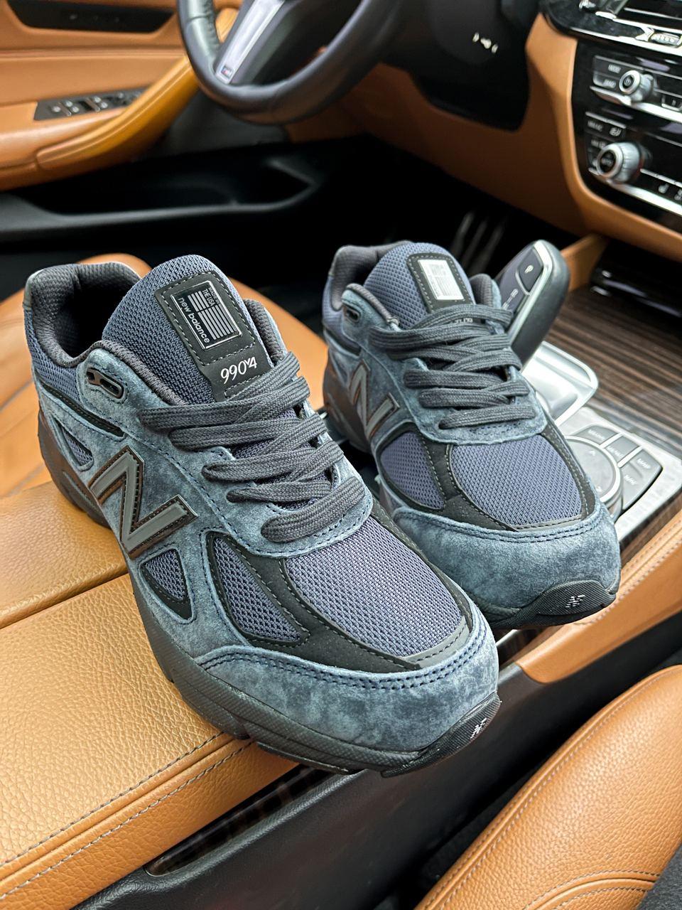 New Balance 990 v4 Grey