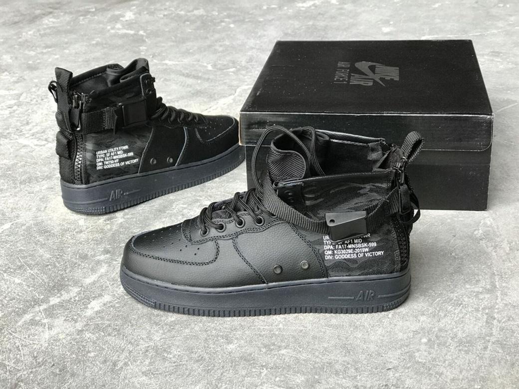 Nike Special Fled Air Force 1 Mid Black 01