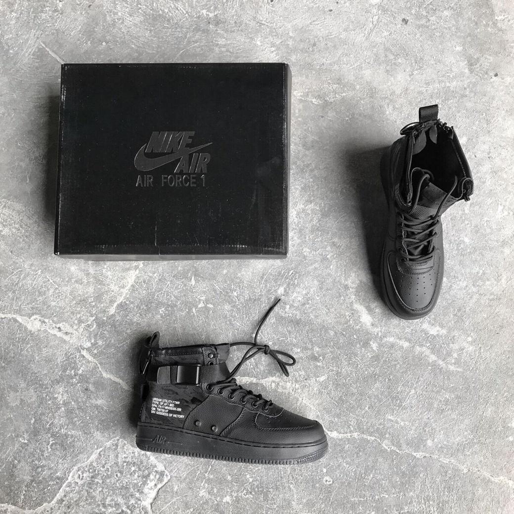 Nike Special Fled Air Force 1 Mid Black 01