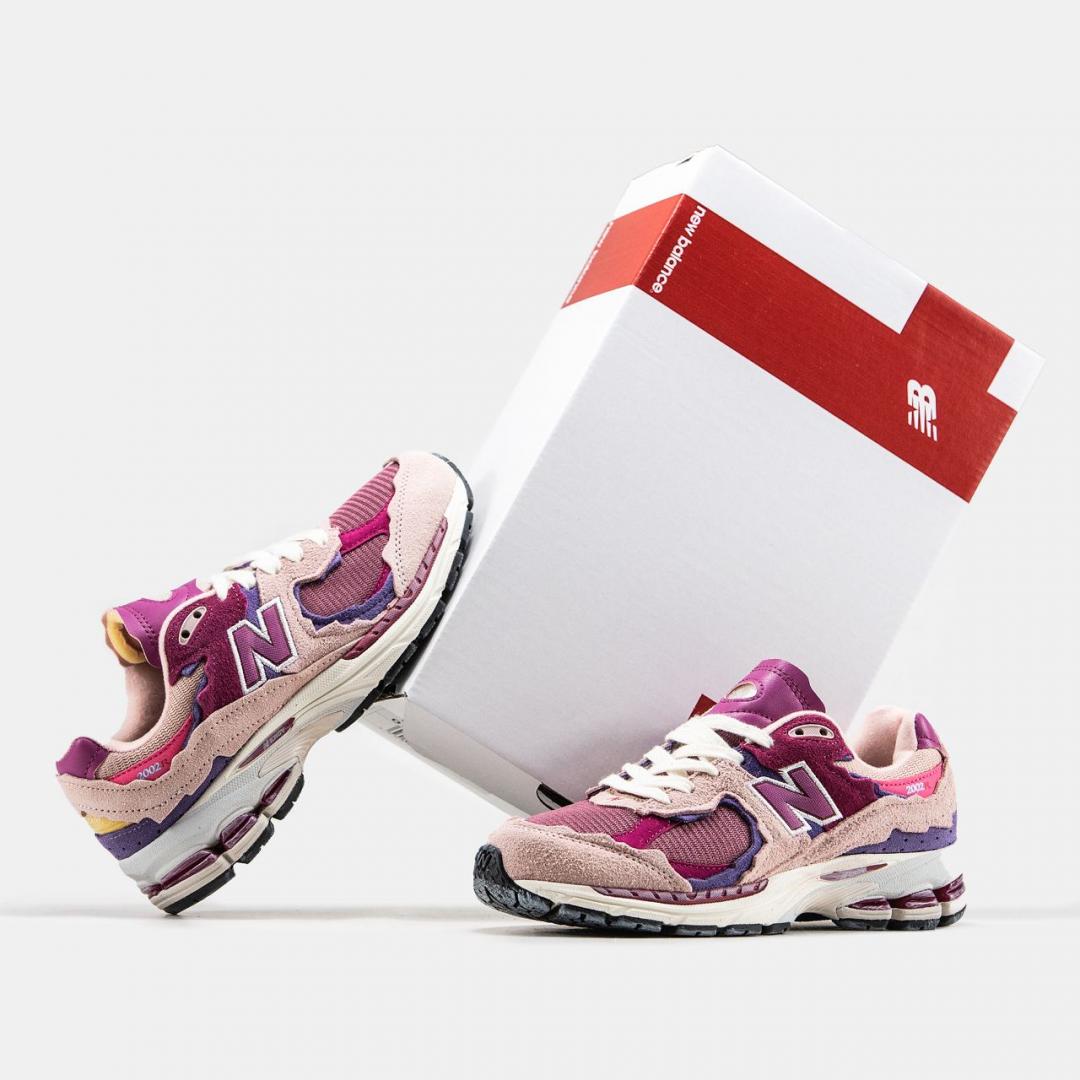 New Balance 2002R Pink