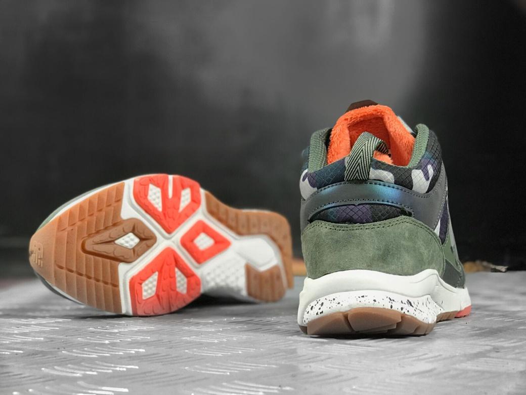 New Balance 710 Vazee