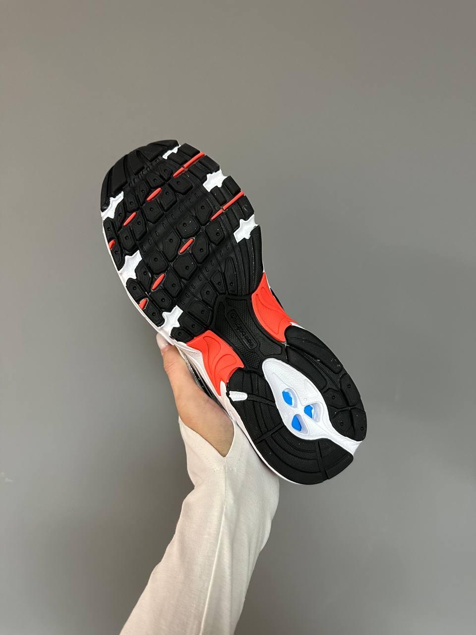 New Balance 530 Black Silver Orange