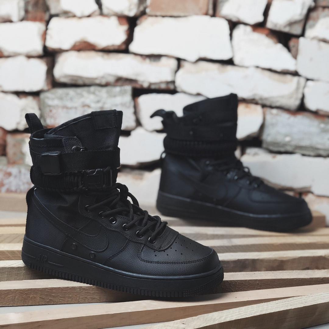Nike Special Fled Air Force 1 Black