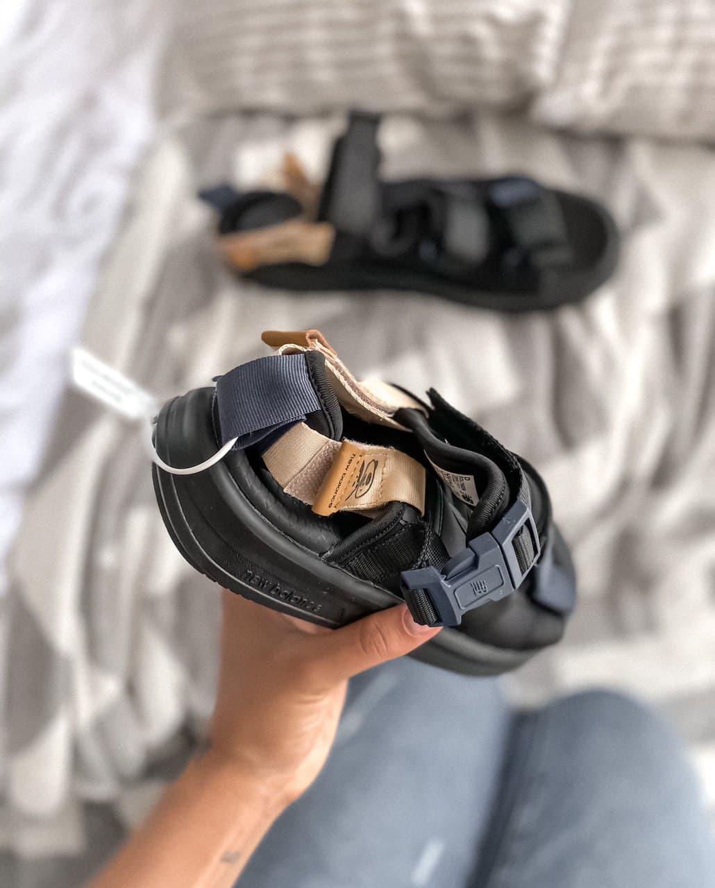 New Balance Black Brown