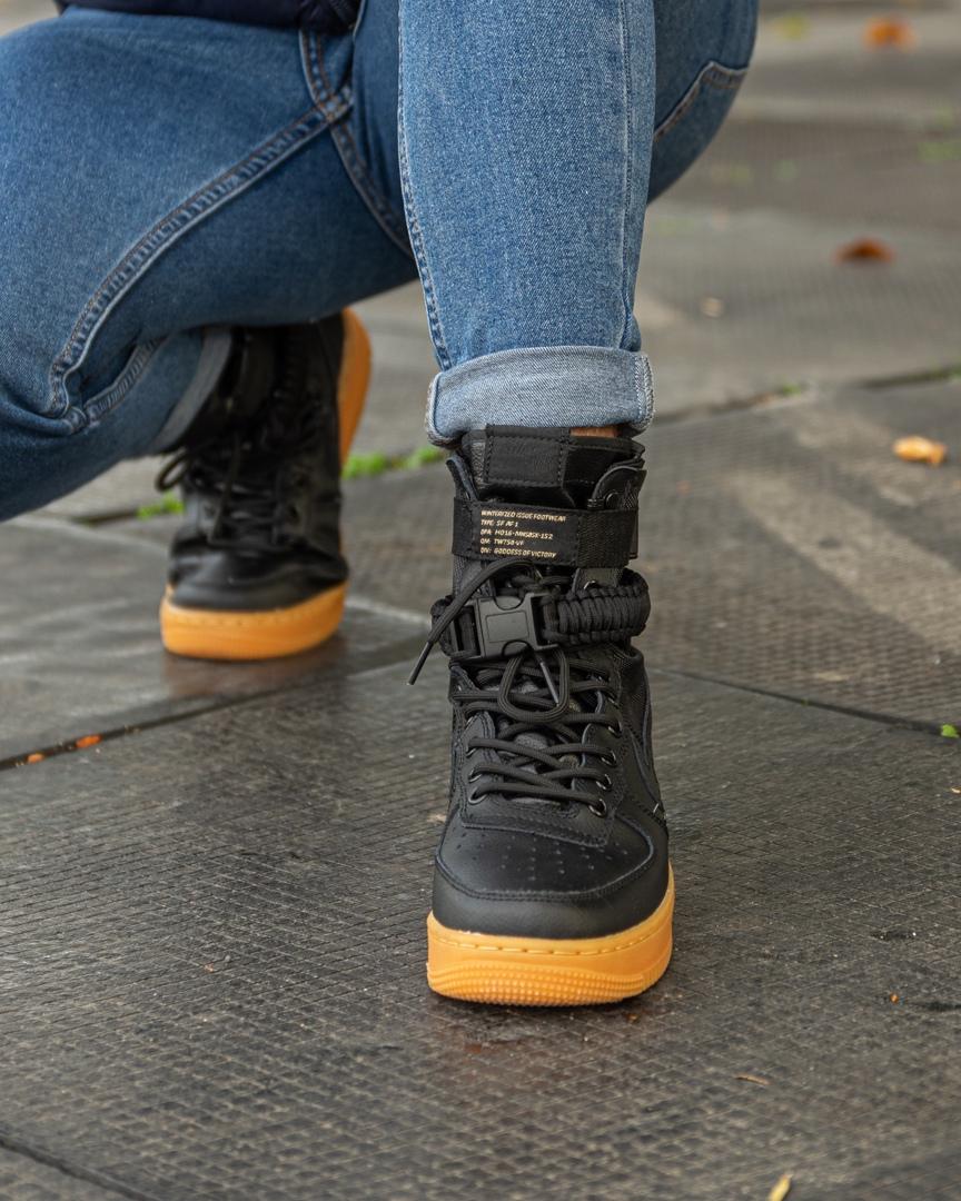 Nike Special Fled Air Force 1 Black Beige