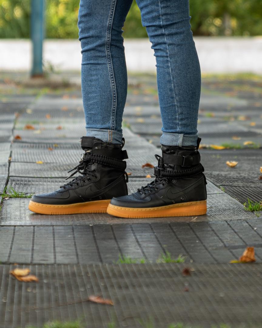 Nike Special Fled Air Force 1 Black Beige