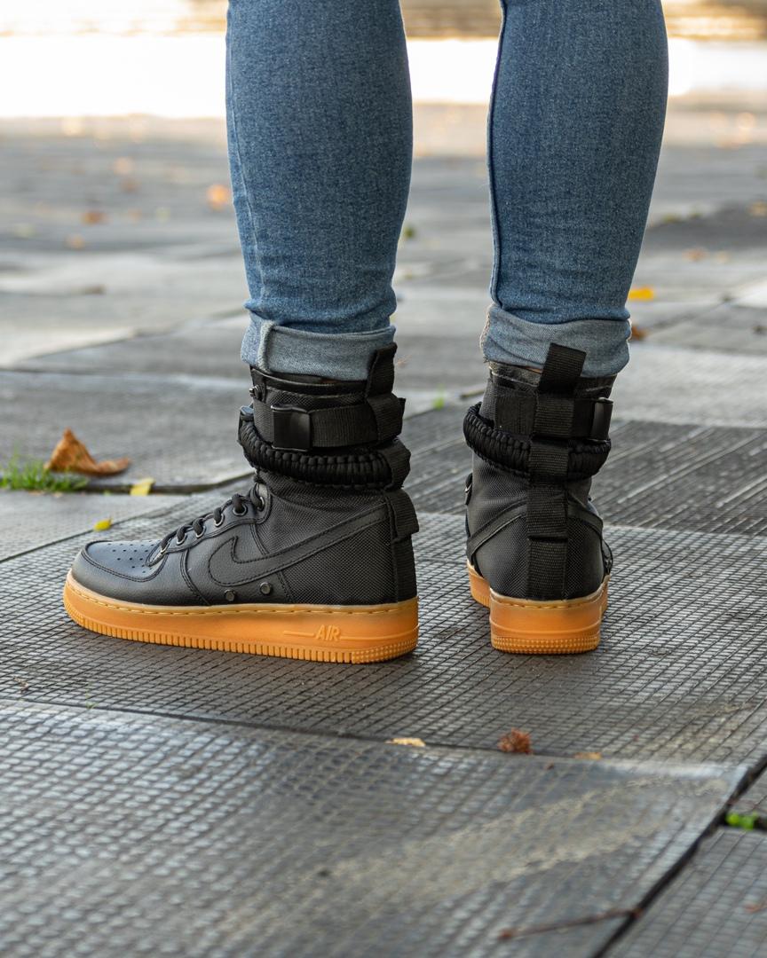 Nike Special Fled Air Force 1 Black Beige
