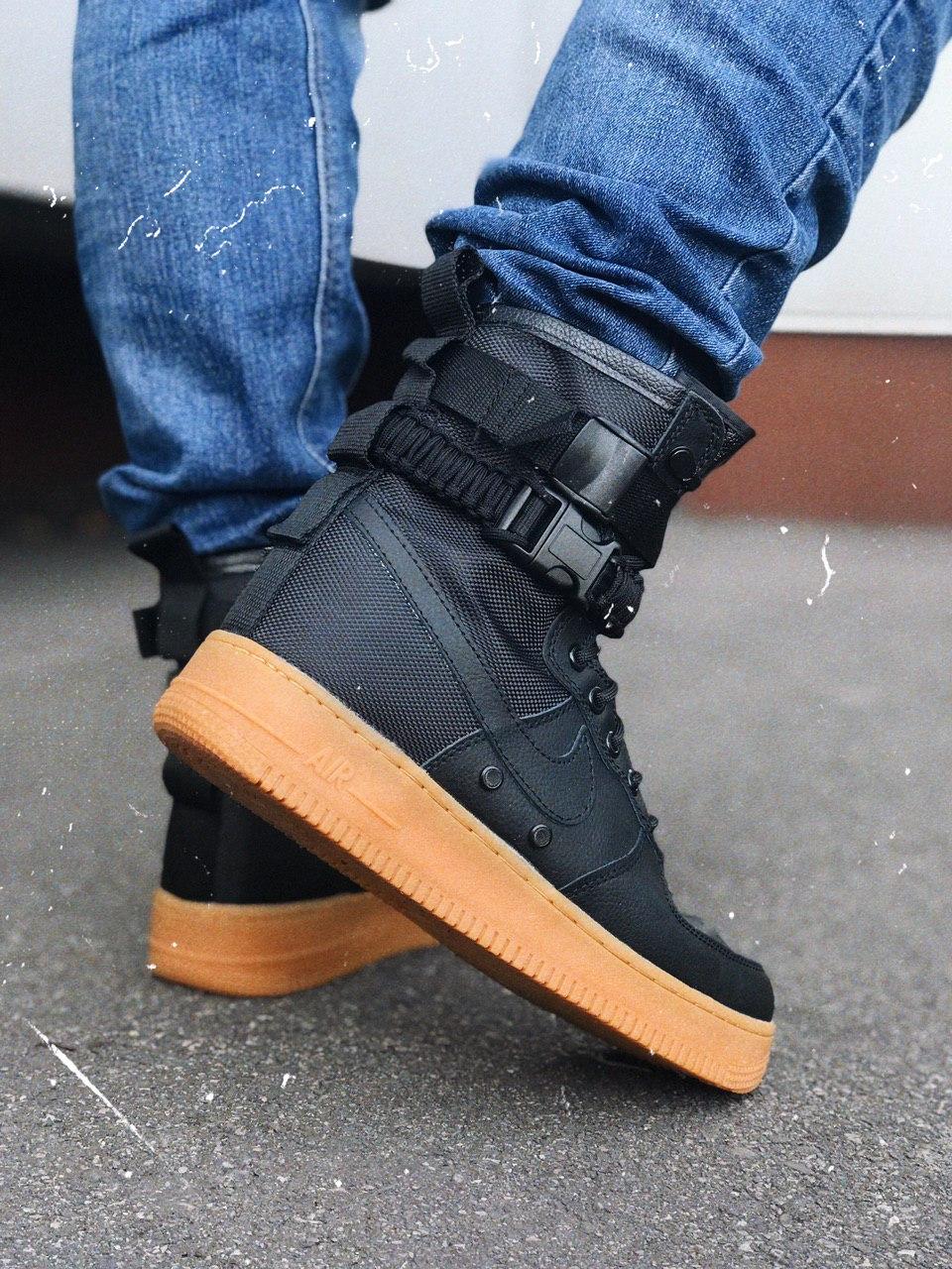 Nike Special Fled Air Force 1 Black Beige