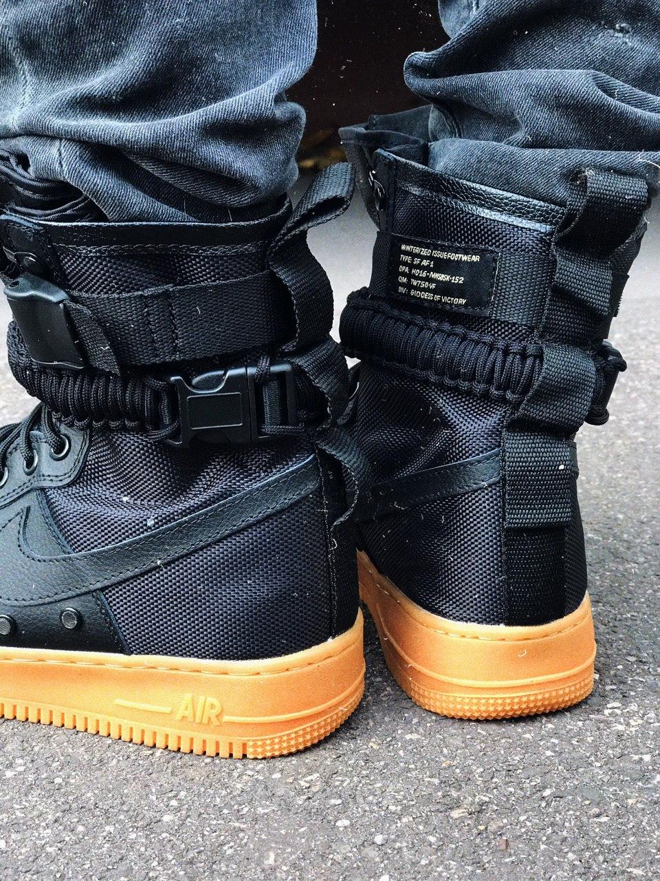 Nike Special Fled Air Force 1 Black Beige