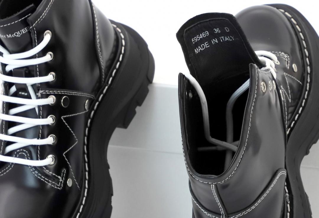 Alexander McQueen Boots Ankle Black 2