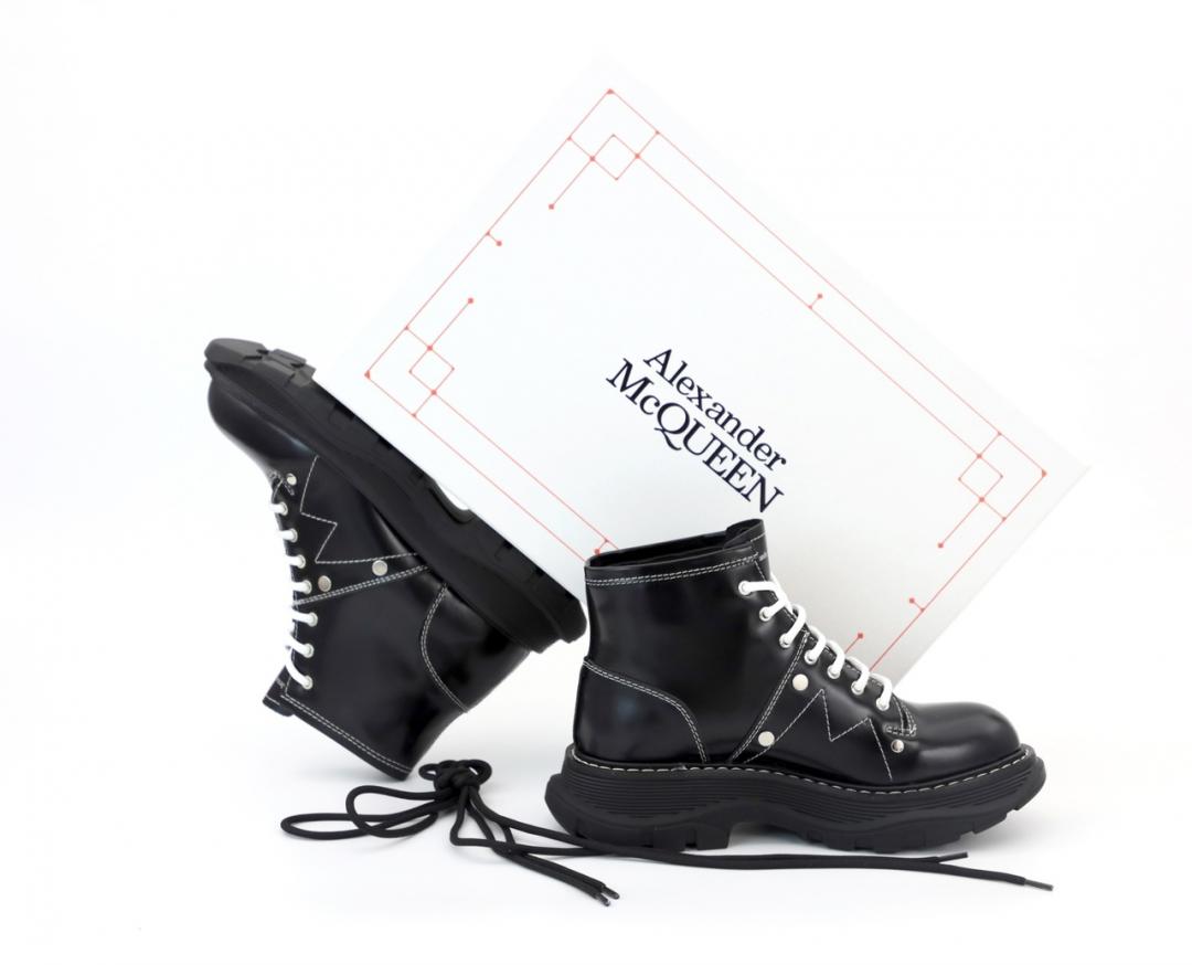 Alexander McQueen Boots Ankle Black 2