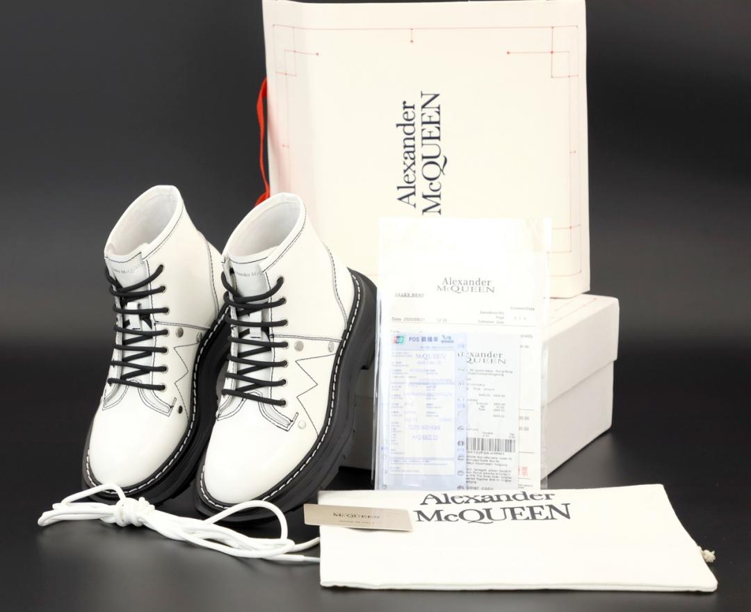 Alexander McQueen Boots Ankle White Black