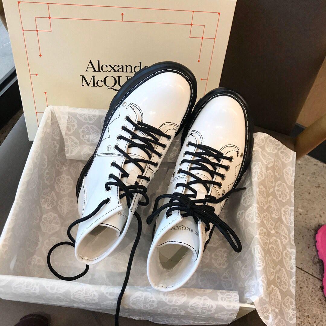 Alexander McQueen Boots Ankle White Black