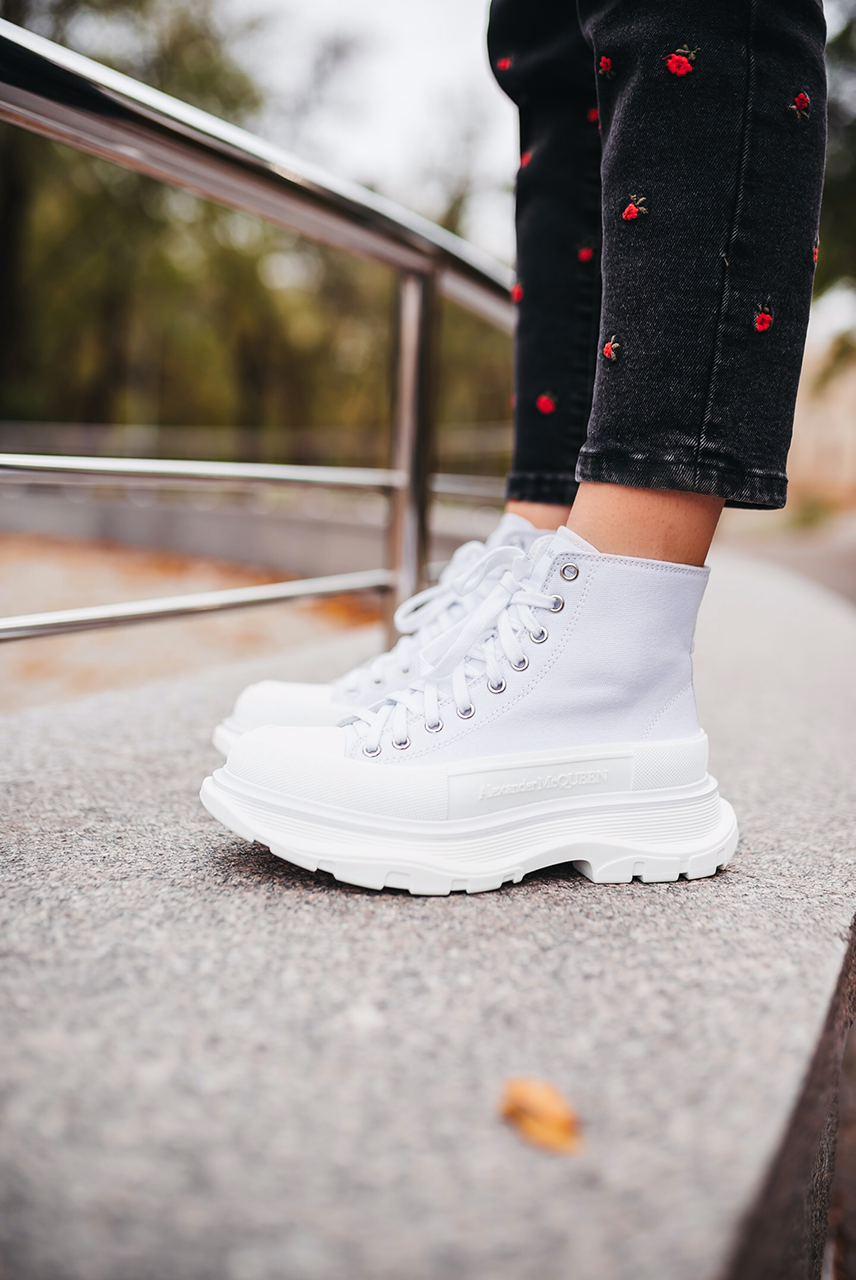 Alexander McQueen Tread Slick Full White