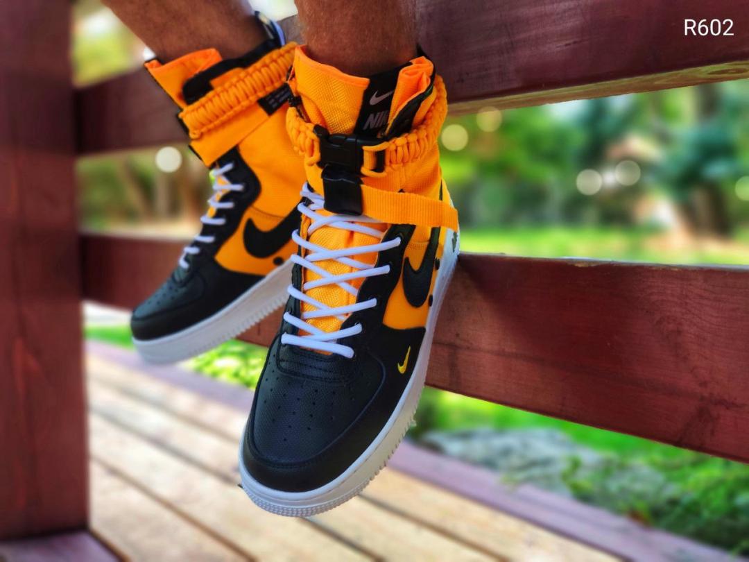 Nike Special Fled Air Force 1 Yellow White Black