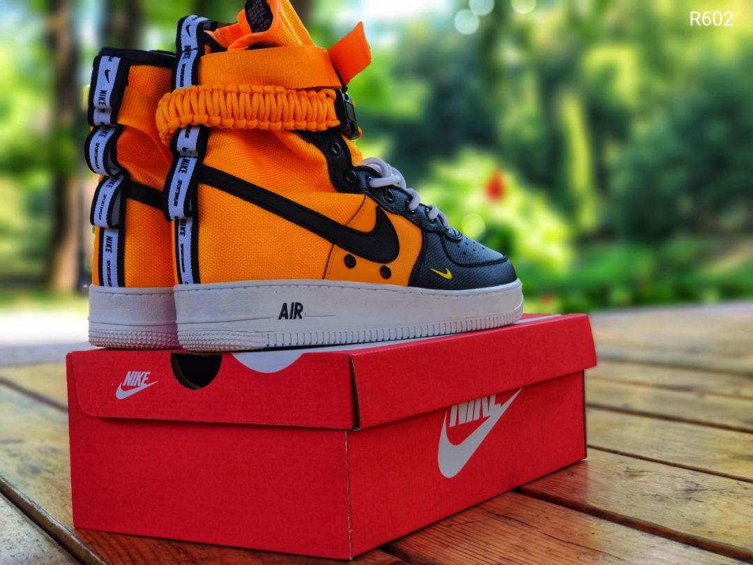 Nike Special Fled Air Force 1 Yellow White Black