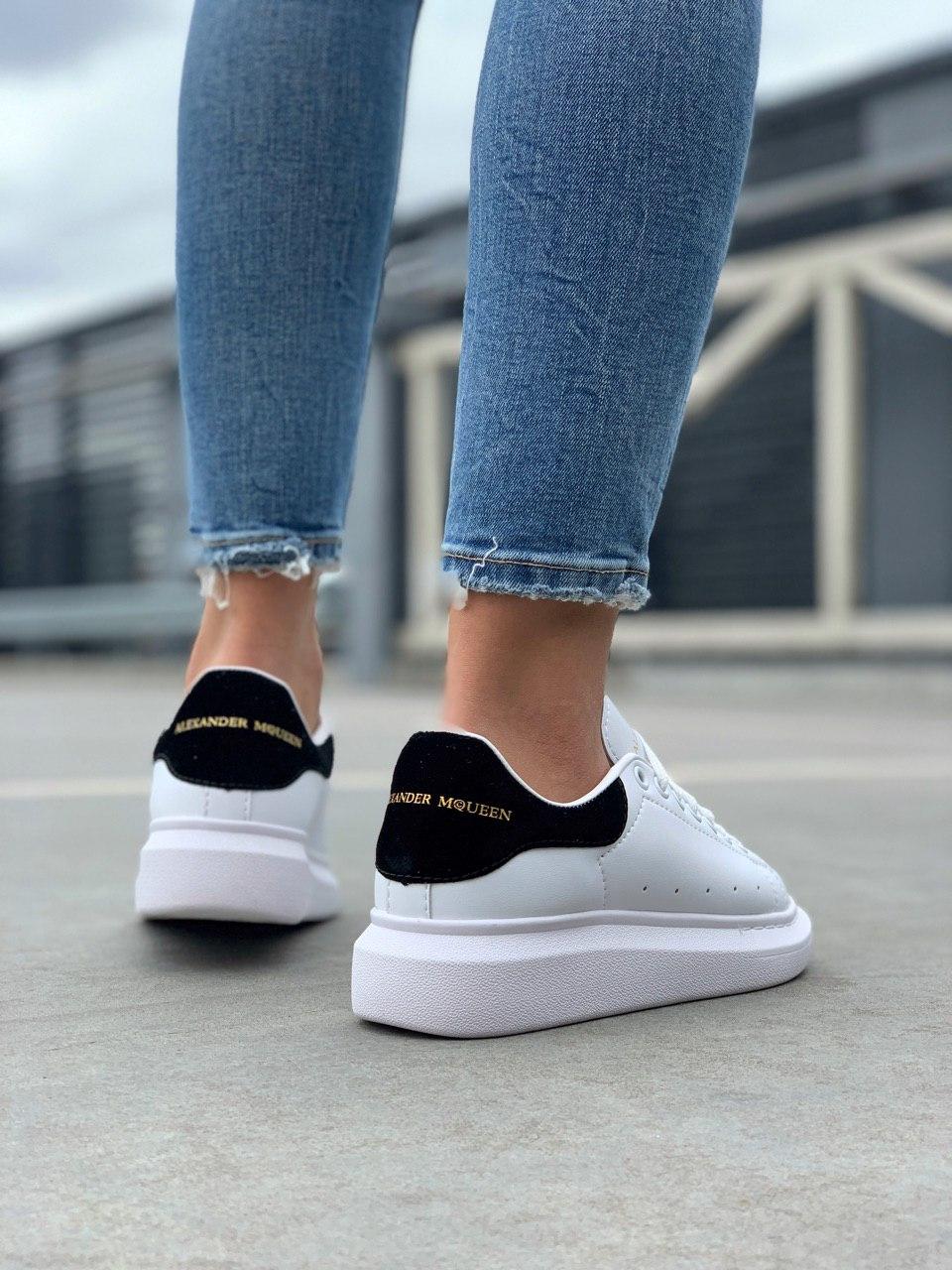 Alexander McQueen Low White Black 1